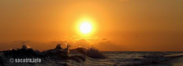 Socotra Picture of the Day: waves at sunset